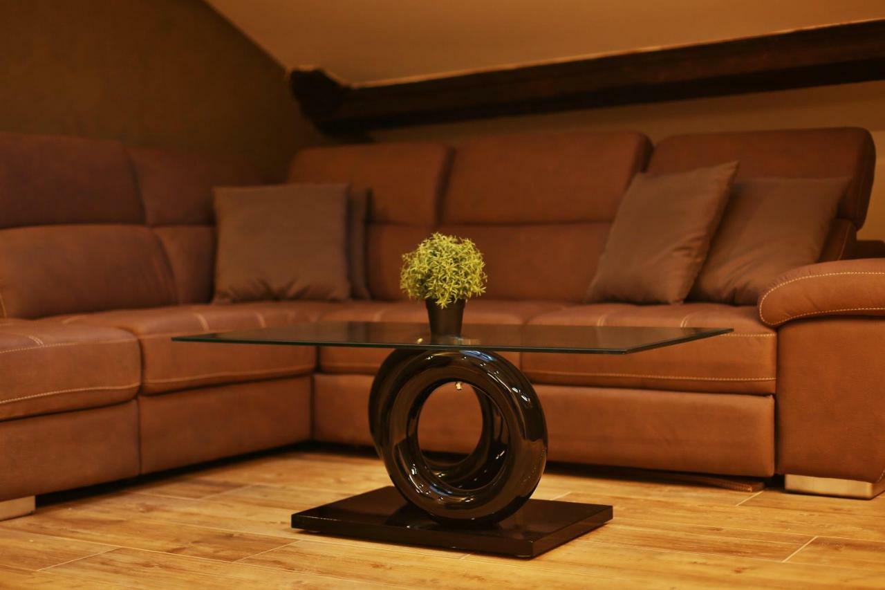 ミラノMoscova Attic Near Duomoアパートメント エクステリア 写真